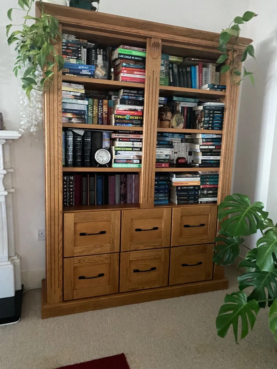 Tv Table and book case - Image 3