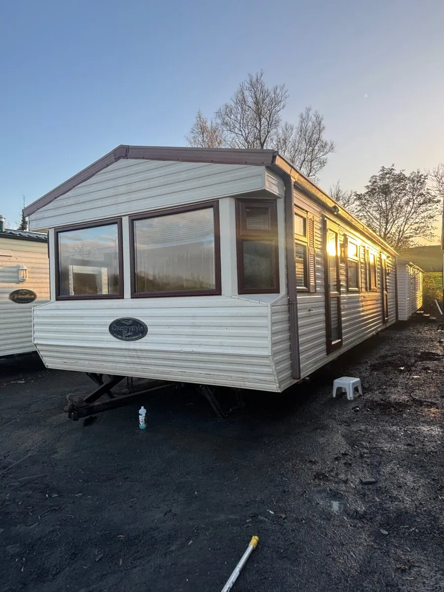 Mobile home - Image 1