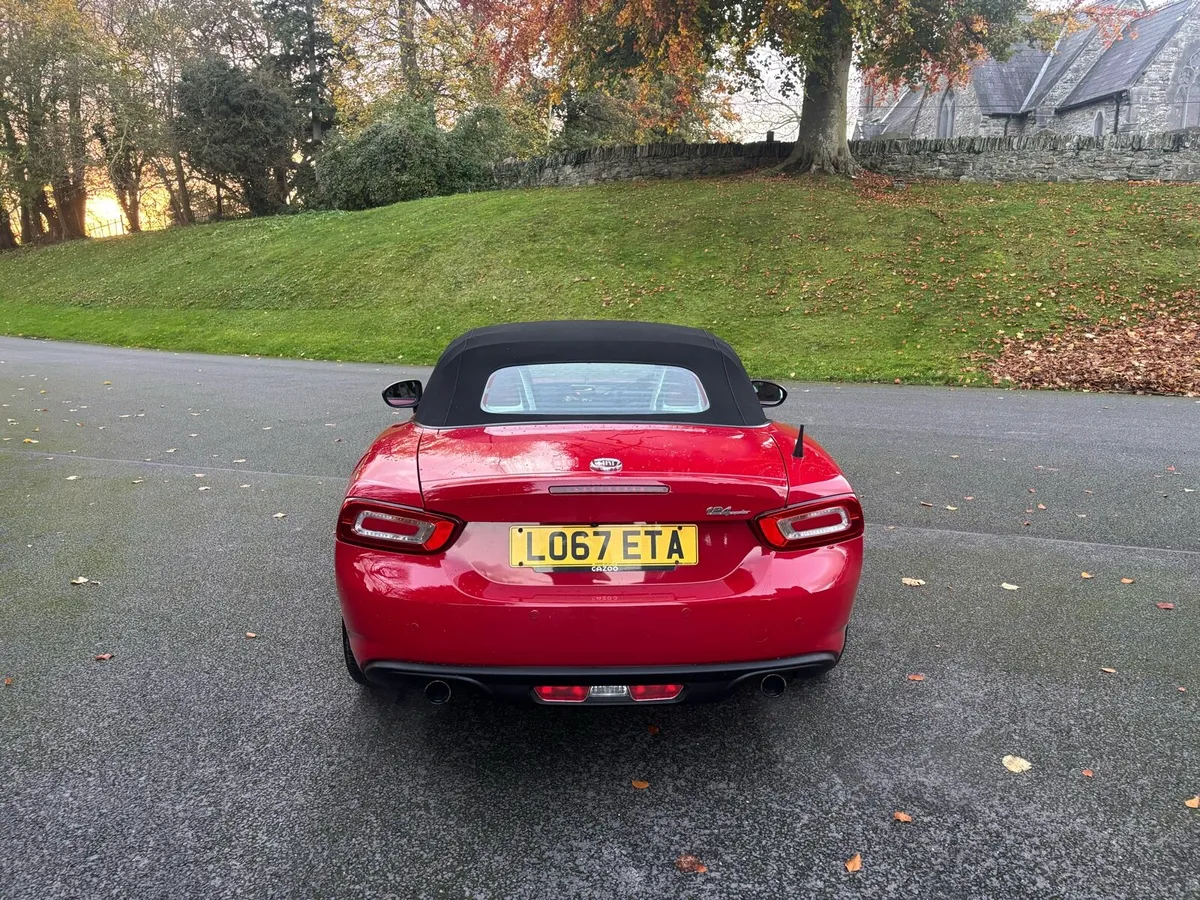 Fiat Spider 124 Mutliair Lusso - Image 4
