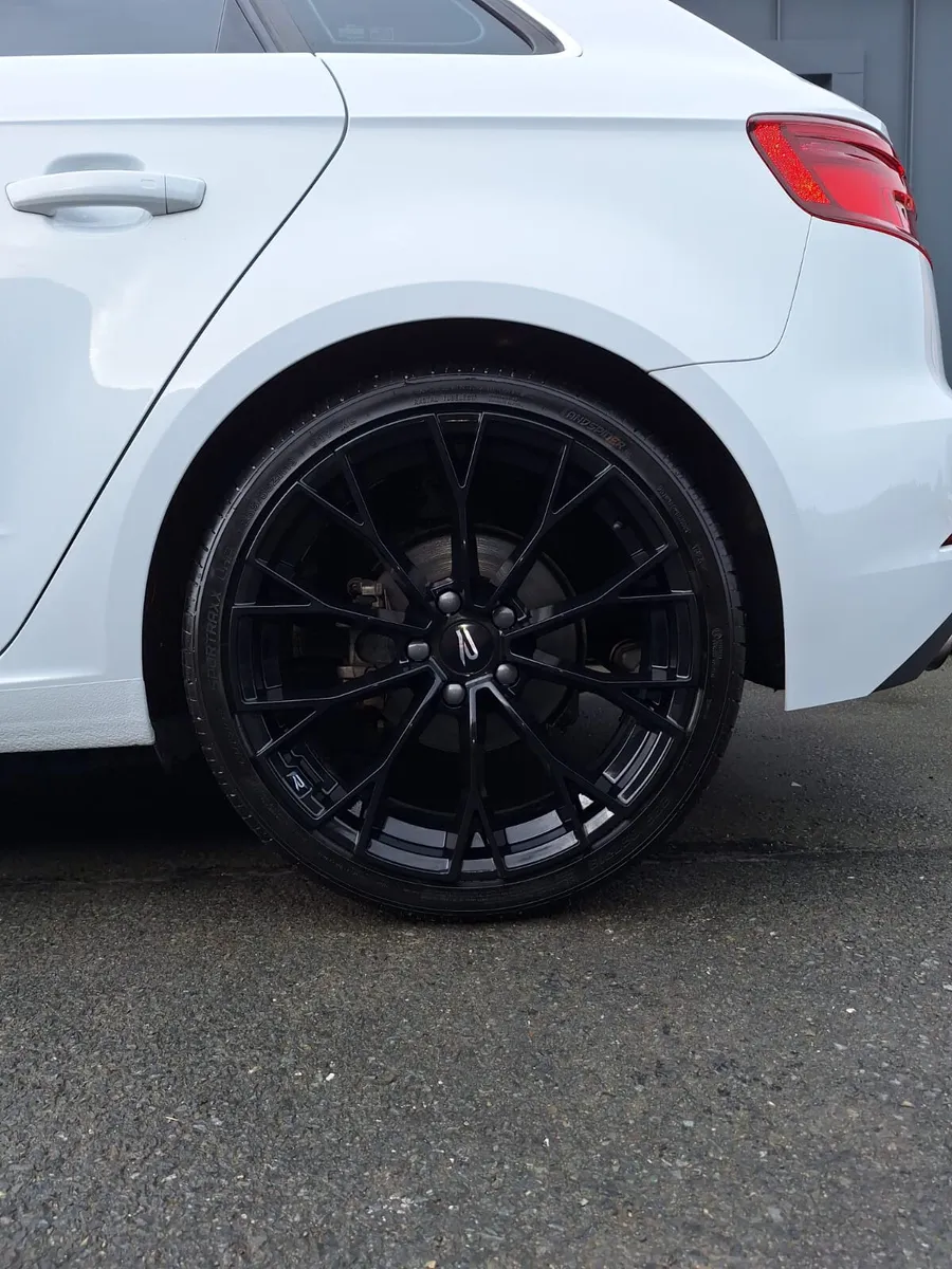 Audi A3 2017 1.4tsi - Image 3