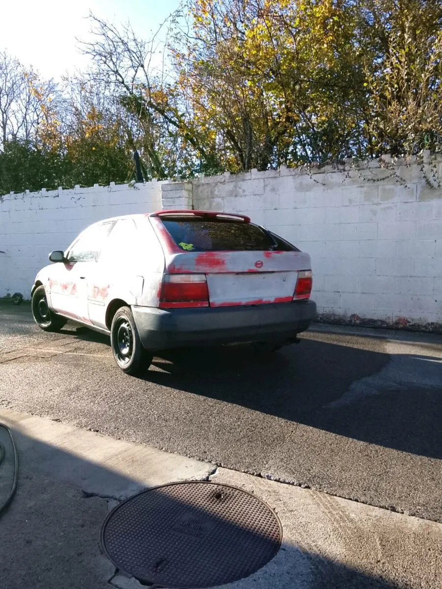 Corolla van - Image 4