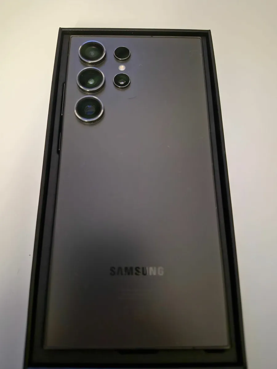 Samsung S24 Ultra 256gb - Image 3