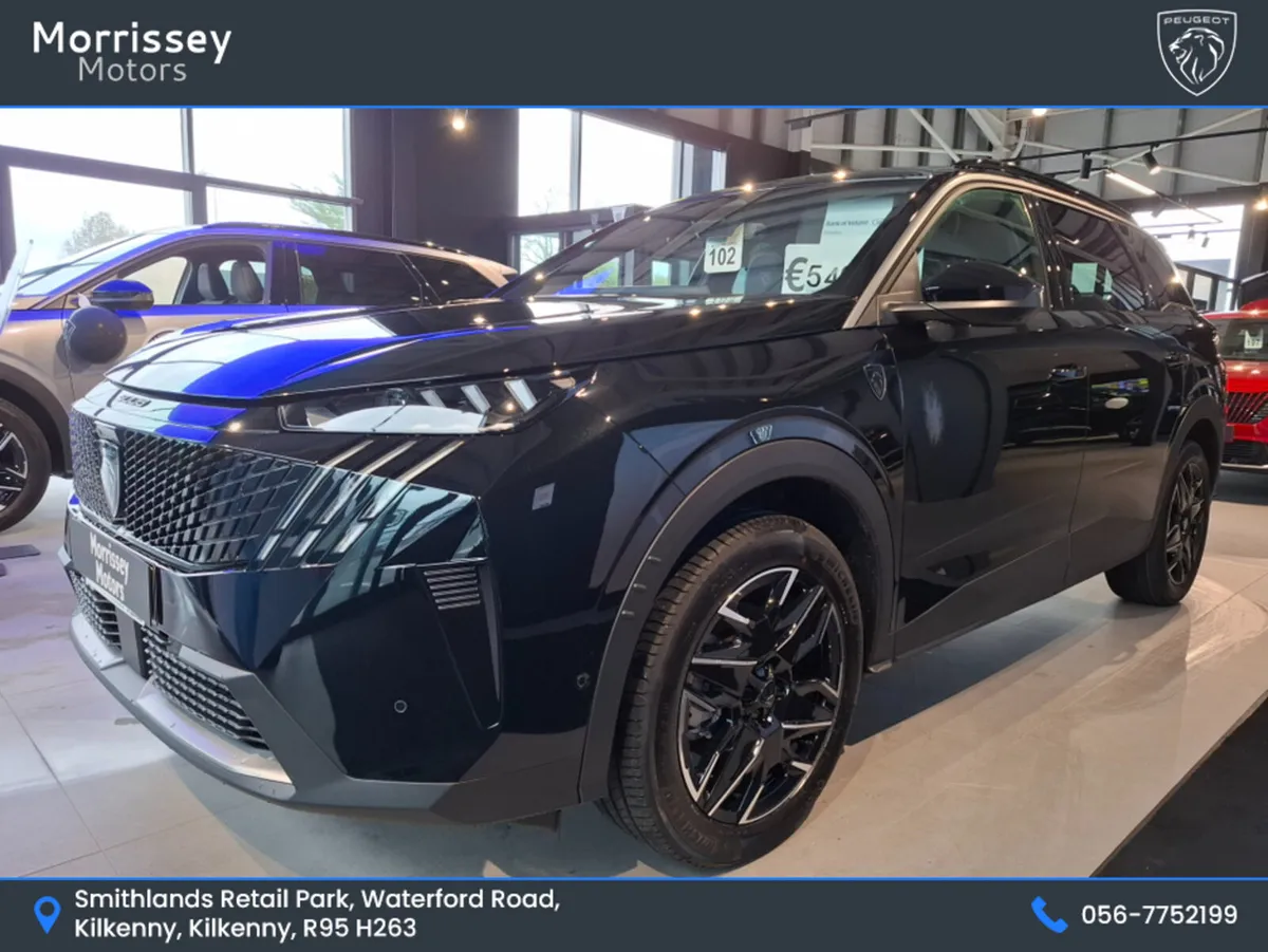 Peugeot 5008 HYBRID 145BHP e-DCS6 - Image 4