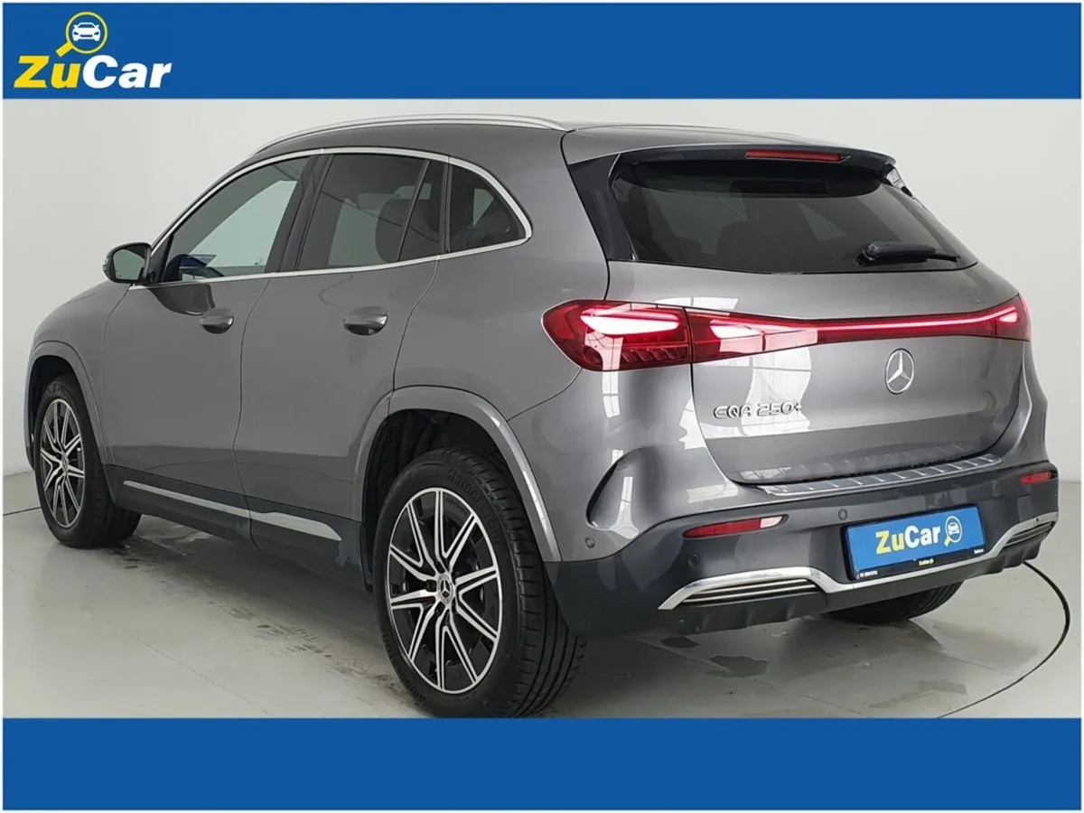 Mercedes-Benz EQA #73 Eqa 250+ Amg Line Executive - Image 4