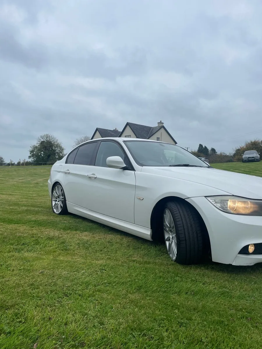 BMW e90 320D - Image 3