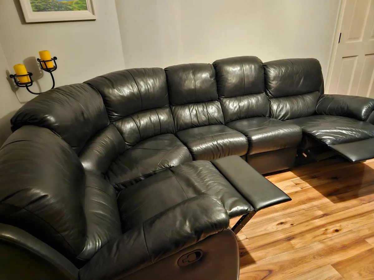 Proper leather corner Sofa - Image 2