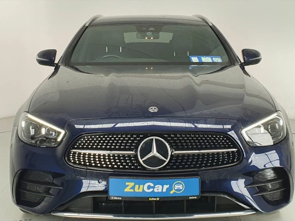 Mercedes-Benz E-Class #169 E 300 de PHEV AMG Line - Image 3