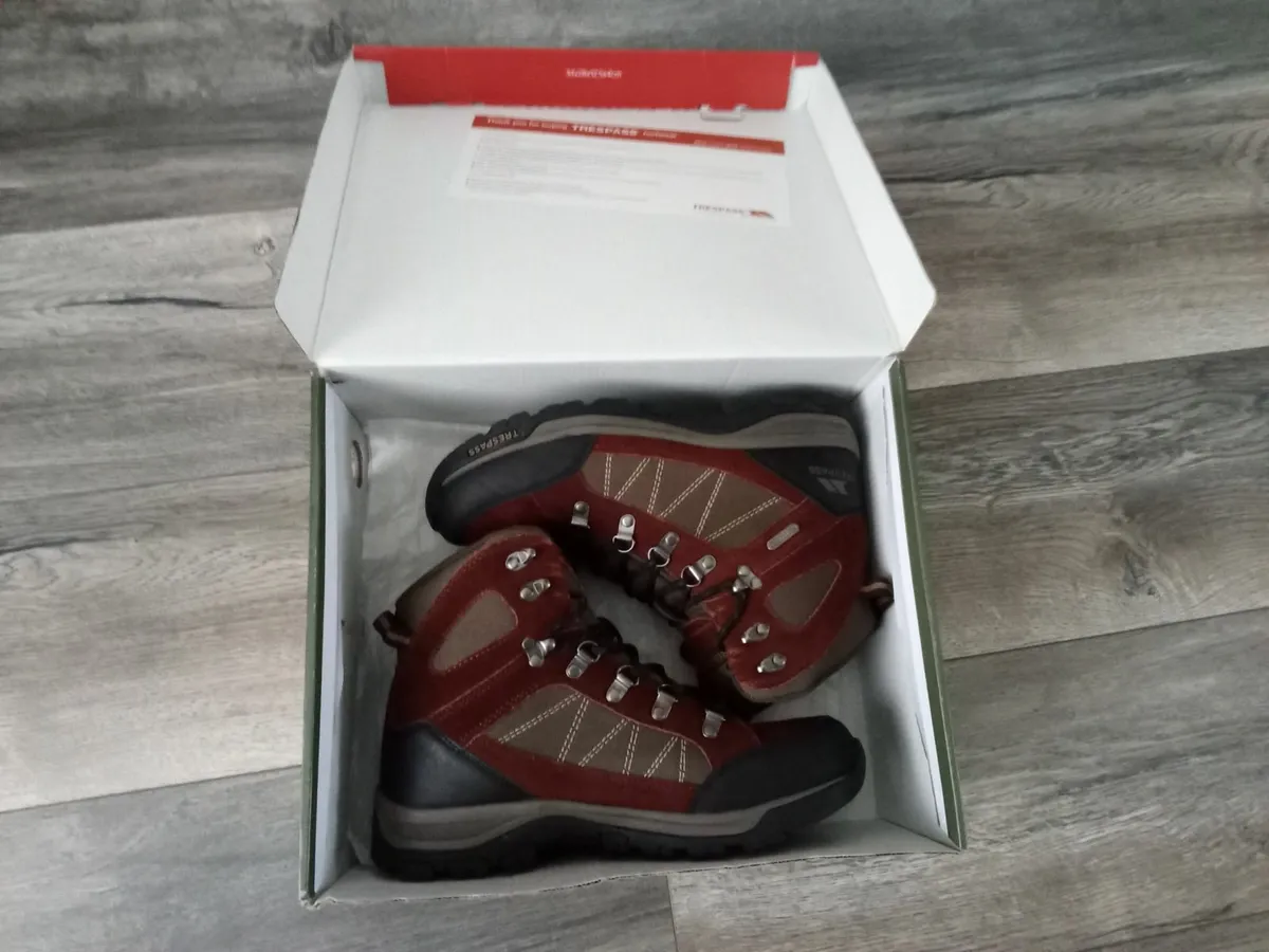 Trespass Brand Women's Waterproof Hiking Boots. - Image 1