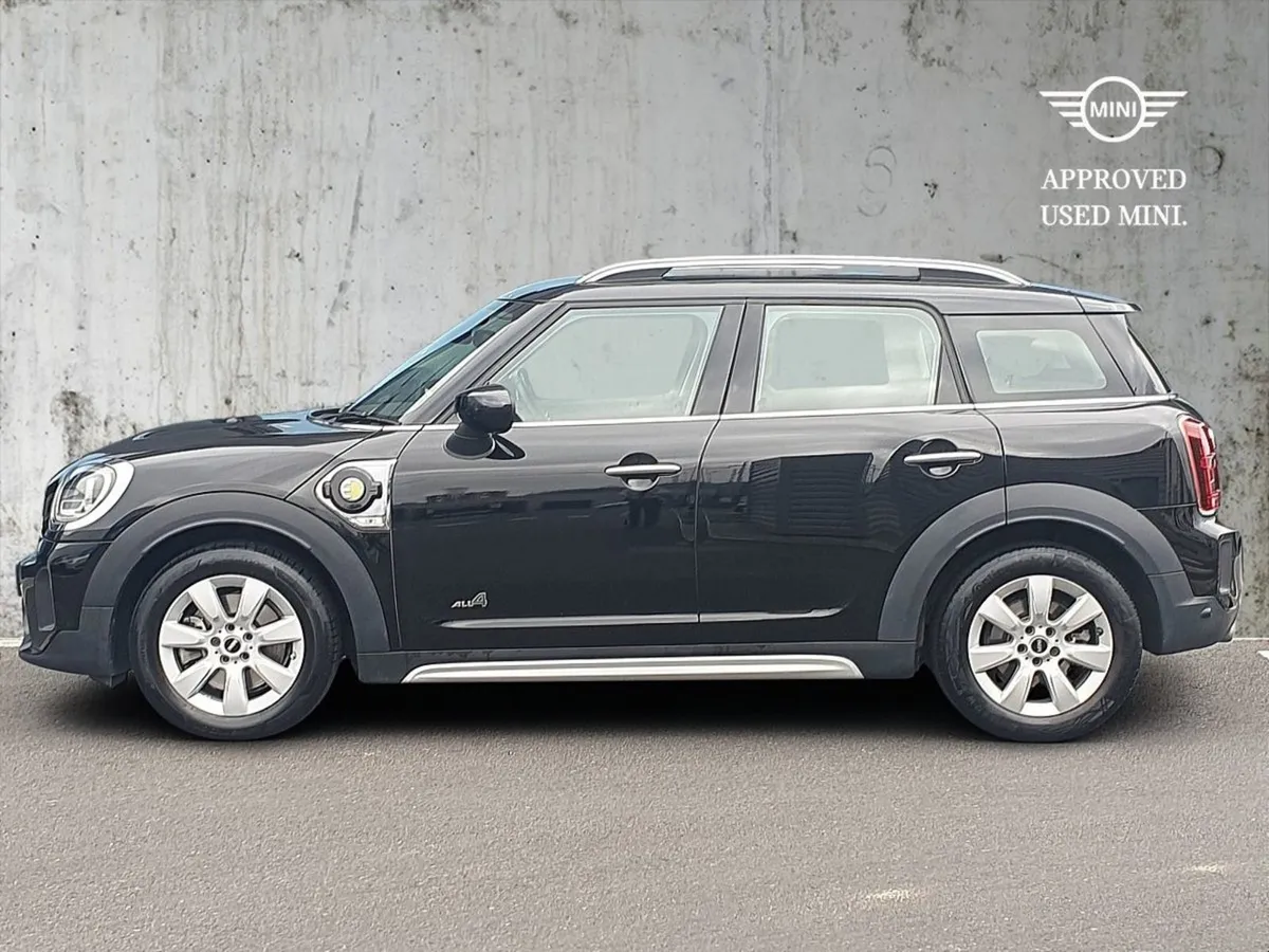 MINI COUNTRYMAN Cooper S E Classic - Image 3