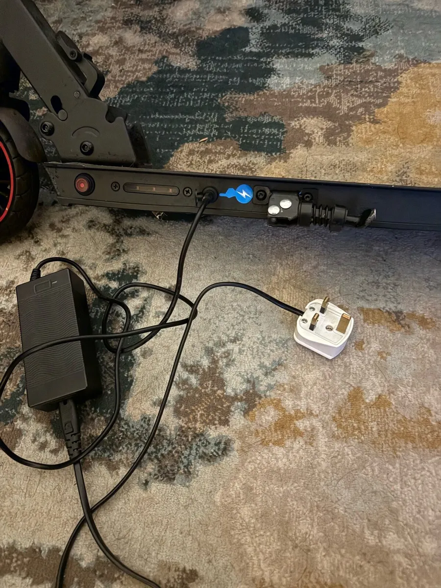 Electric Scooter - Image 4