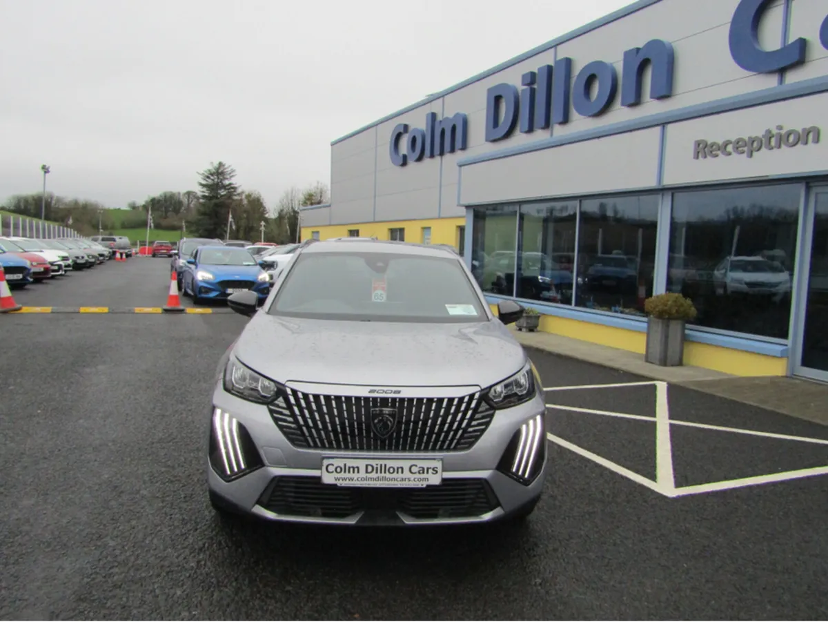 Peugeot 2008 ALLURE 1.2 PURETECH MY23 - Image 4
