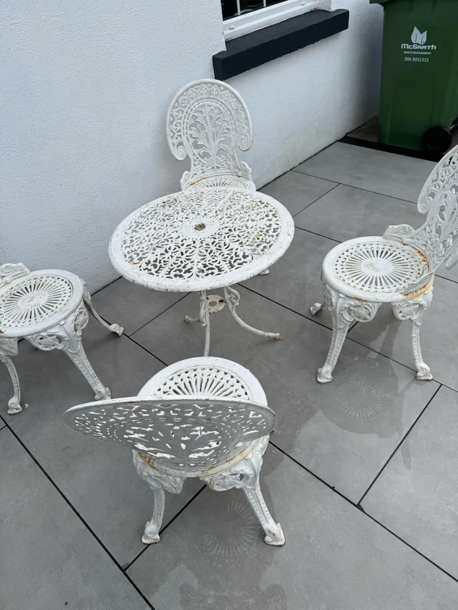 Cast Iron garden furniture - Image 2