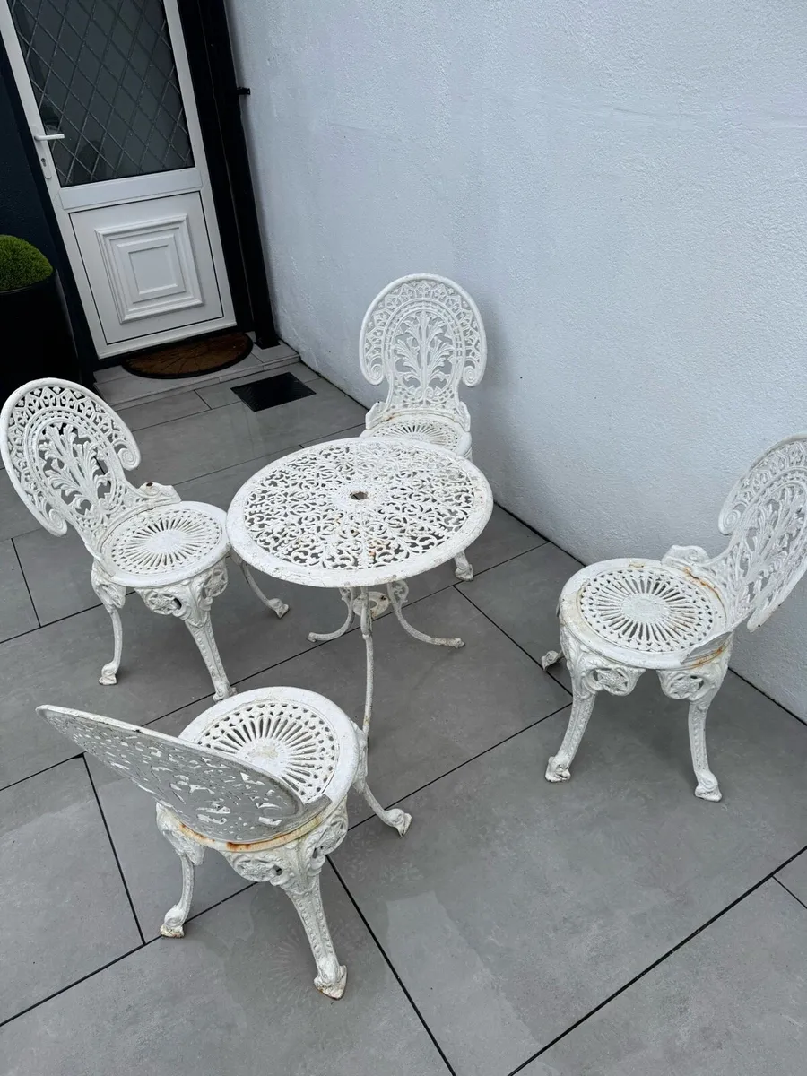 Cast Iron garden furniture - Image 4