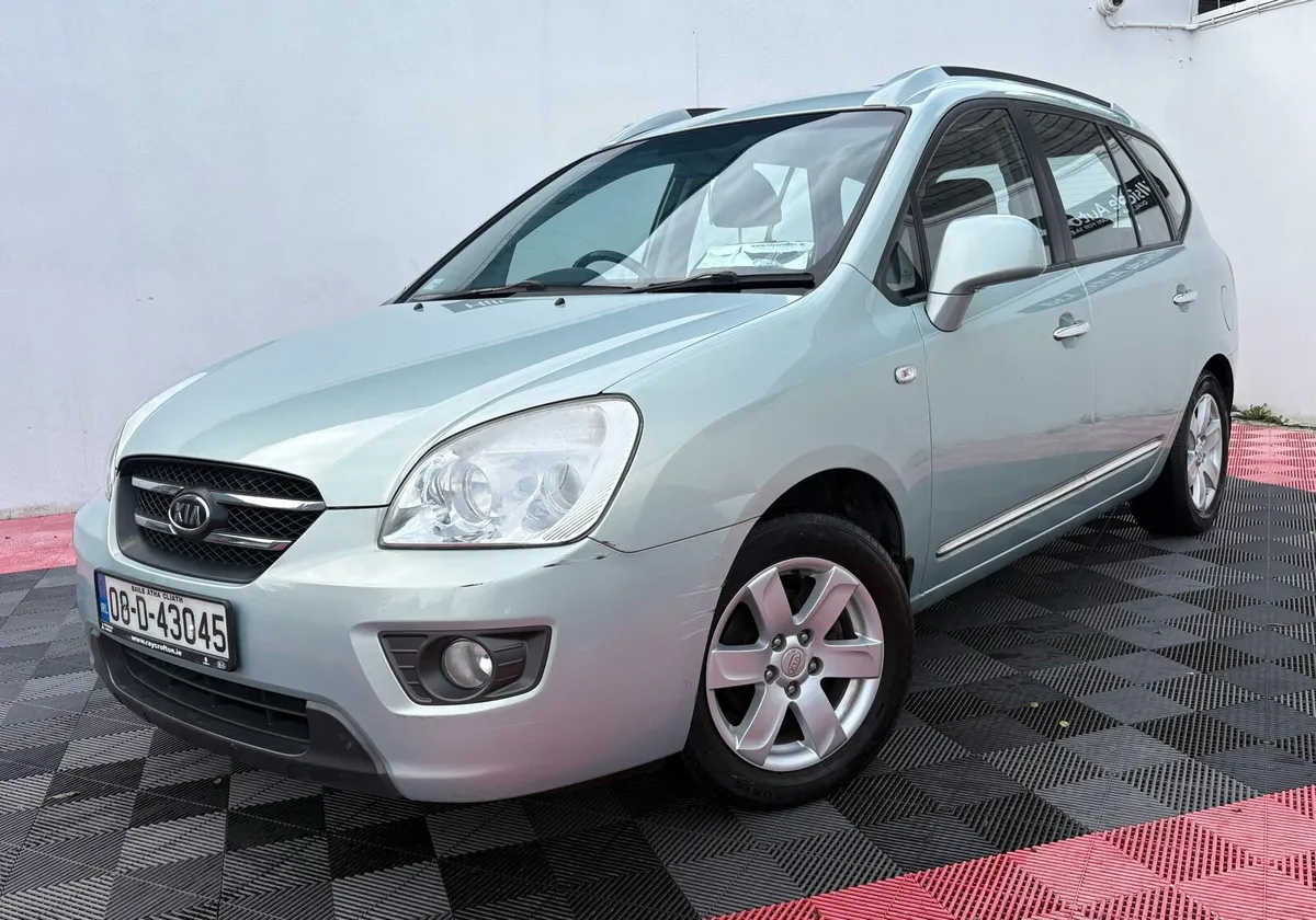 08 Kia Carens 2.0 Nct - Image 3