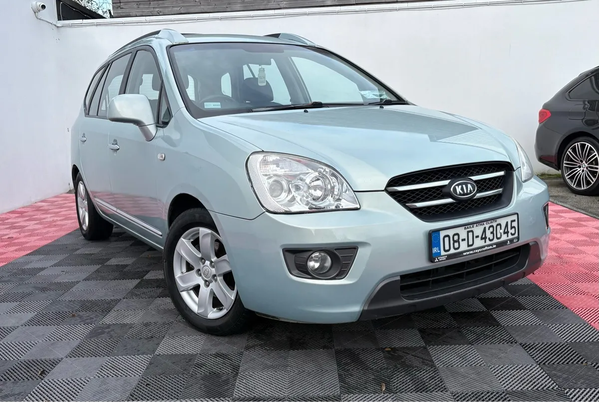 08 Kia Carens 2.0 Nct - Image 4