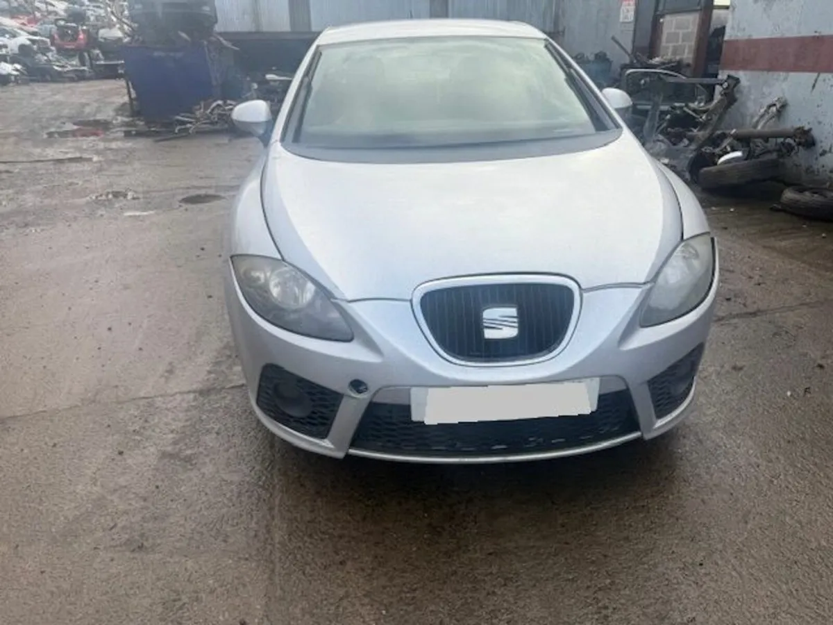 2012 SEAT/CUPRA LEON 1.6L-D - Image 1