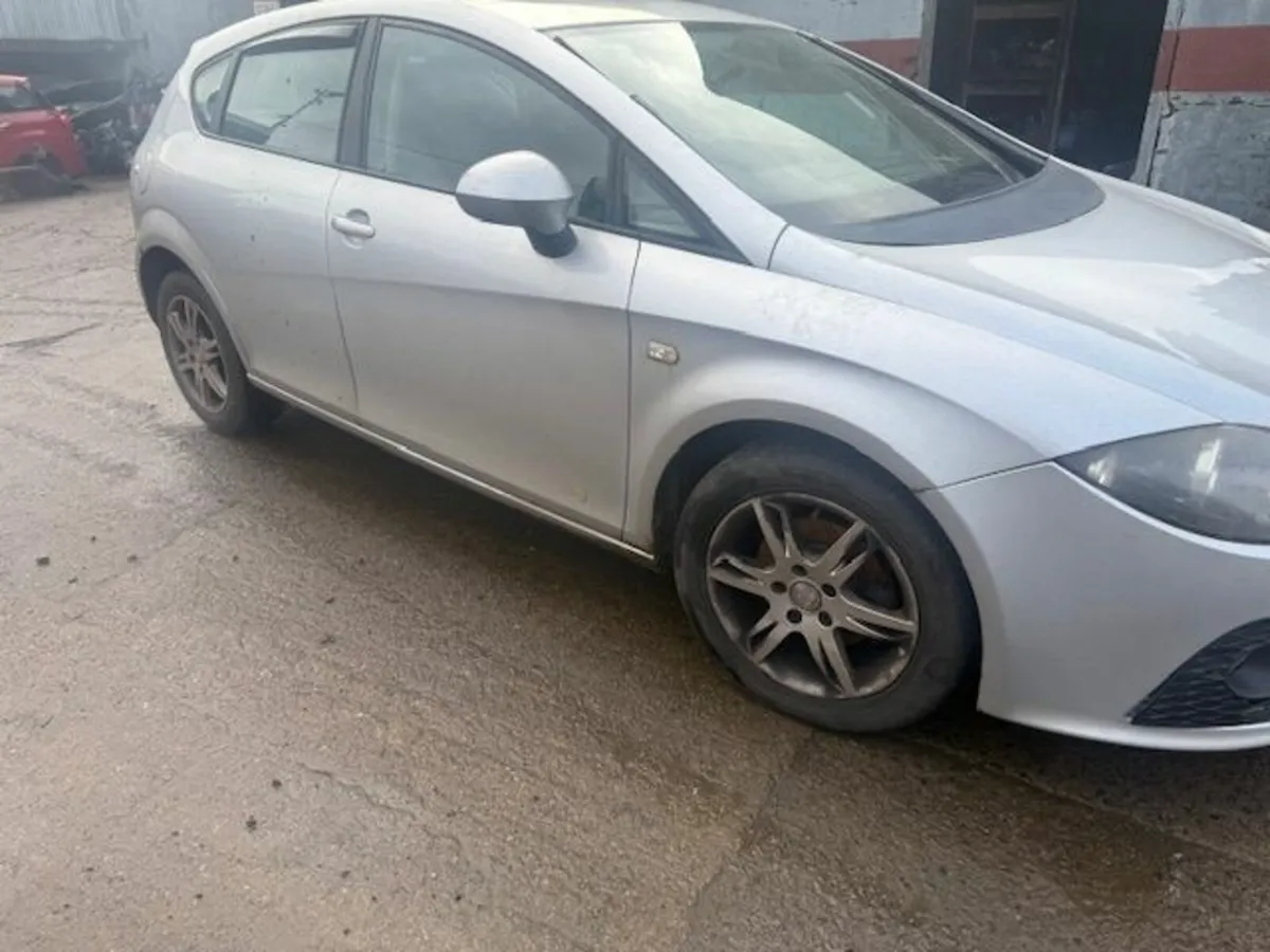 2012 SEAT/CUPRA LEON 1.6L-D - Image 3
