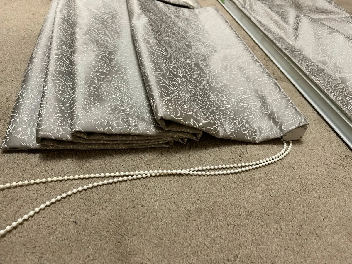 Blackout Embroidered Roman Blinds (Grey) - Image 2