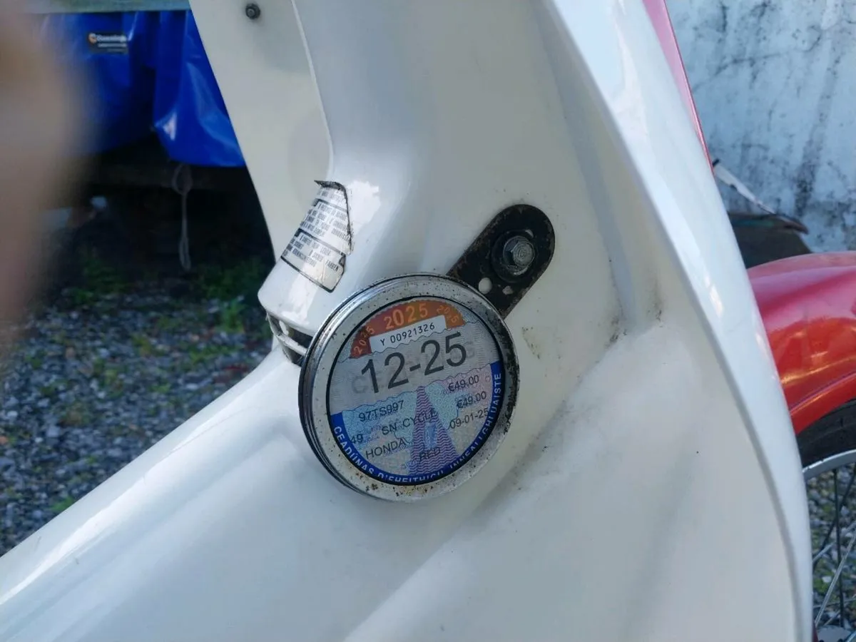 Honda 50 motorcycle - Image 3