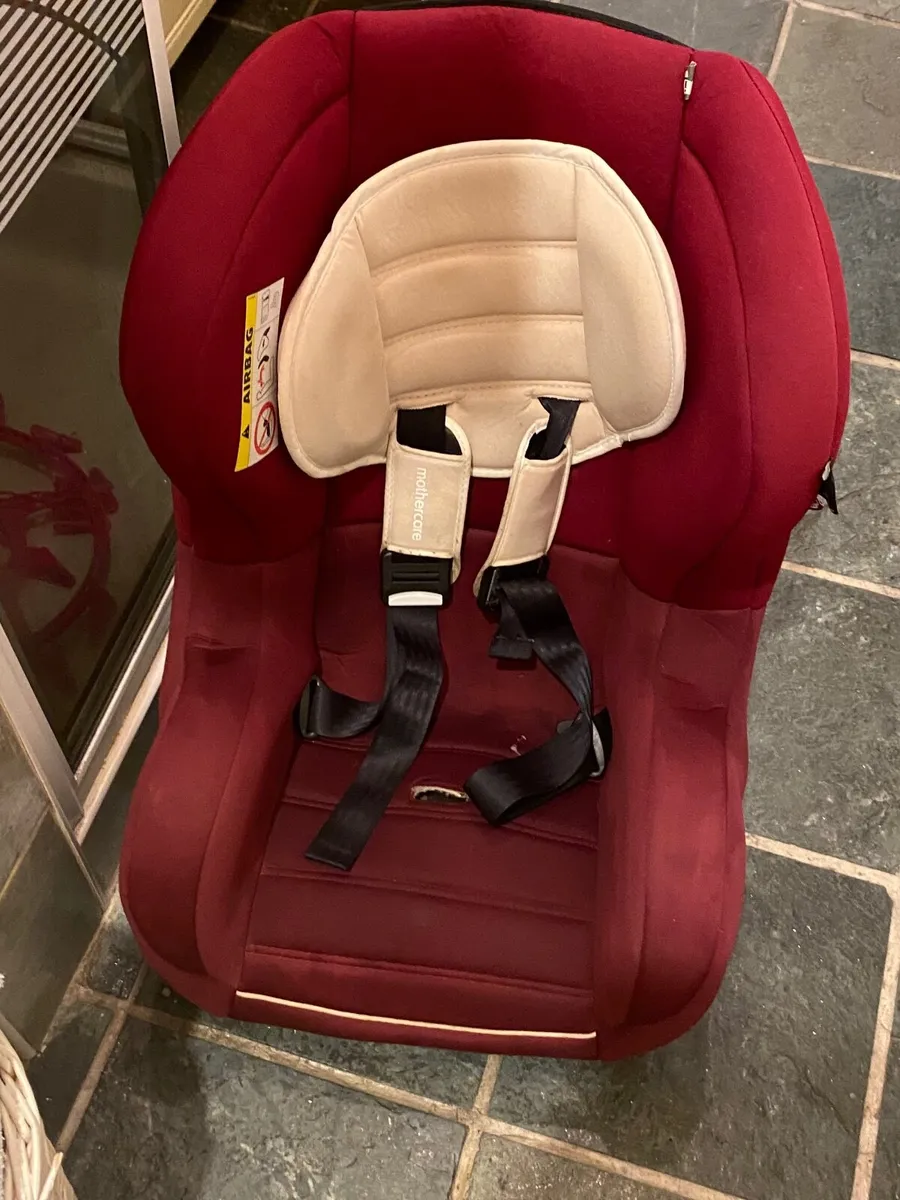 Child car seat - Image 1