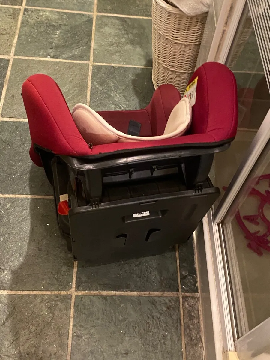 Child car seat - Image 2