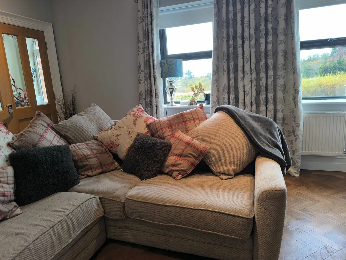 Large L shaped Sofa - Image 3