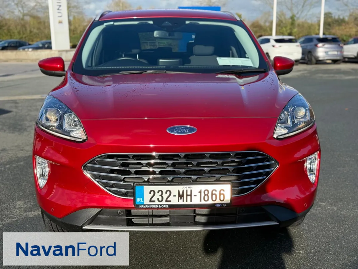 Ford Kuga Titanium 2.5 Plug-in Hybrid 225Ps - Image 2