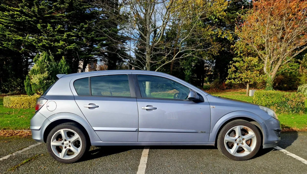 Opel Astra SRI. Nct 7/26 - Image 4