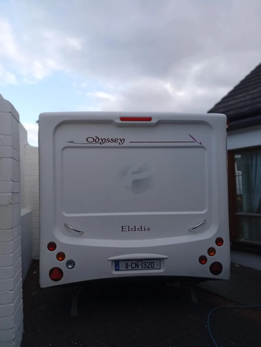 4 berth fixed bed - Image 4