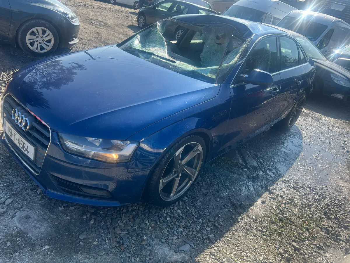 2015 audi a4 2.0 tdi driving - Image 2