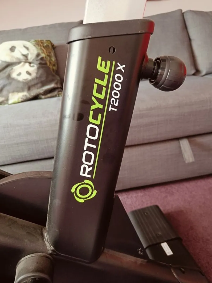 Rotocycle T2000 X Air Bike Excellent Condition - Image 3