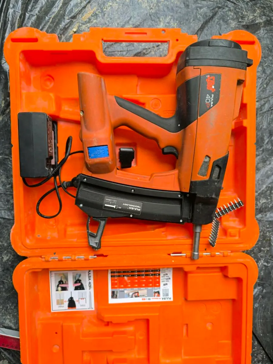 Spit Pulsa 40P+ Cordless steel  Nailer 15-40 mm - Image 2