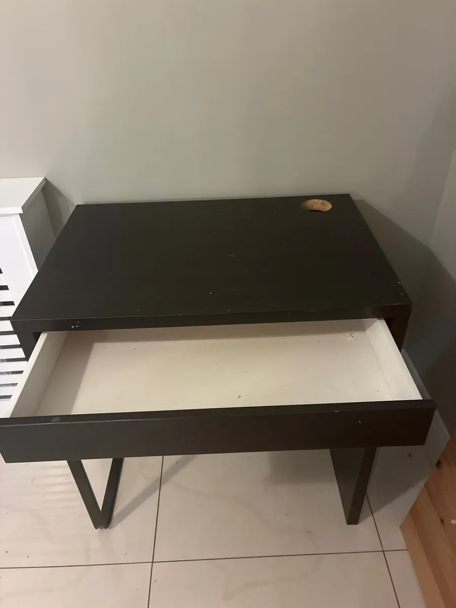 Free Desk Black Ikea - Image 3