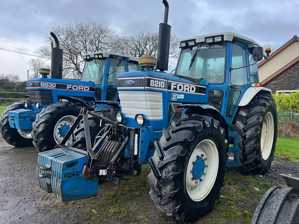 Ford 8210 - Image 1