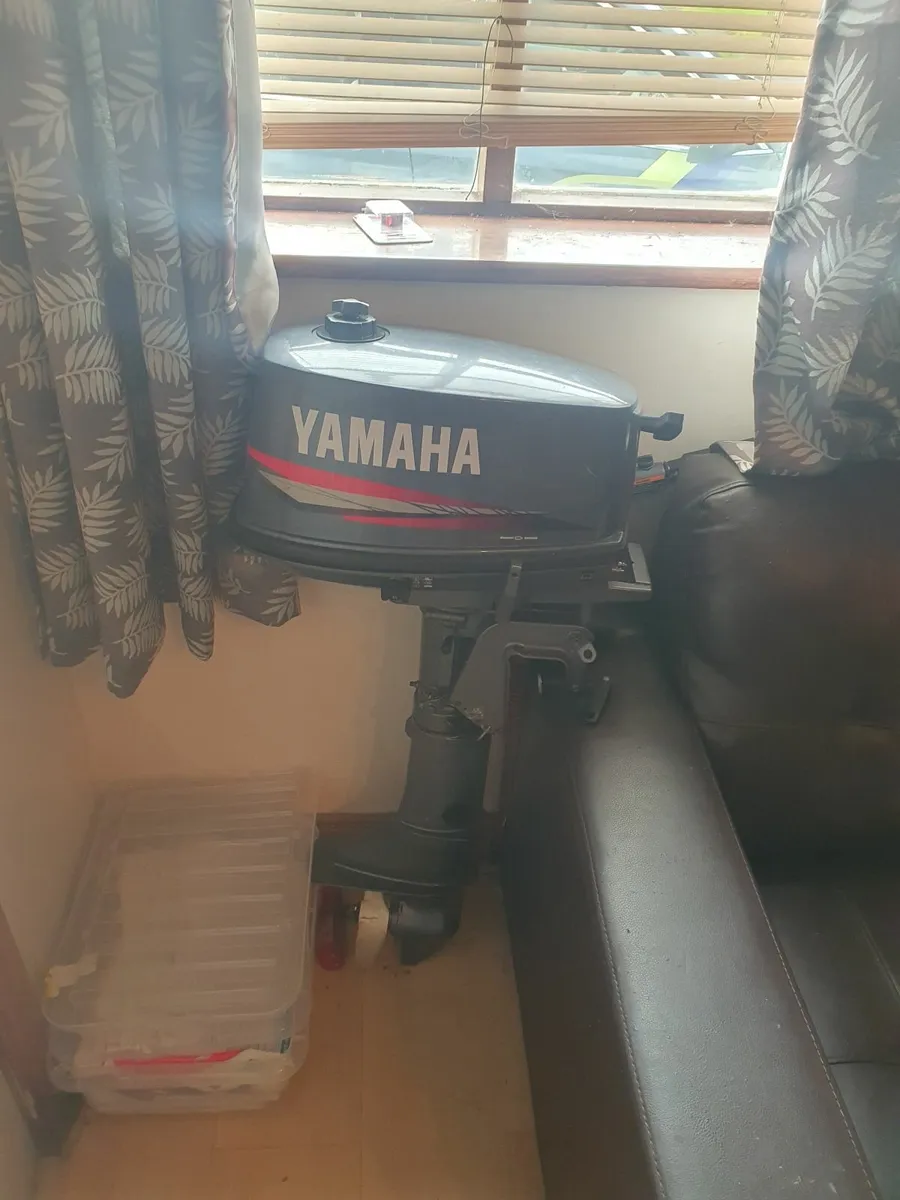 Outboard motor - Image 2