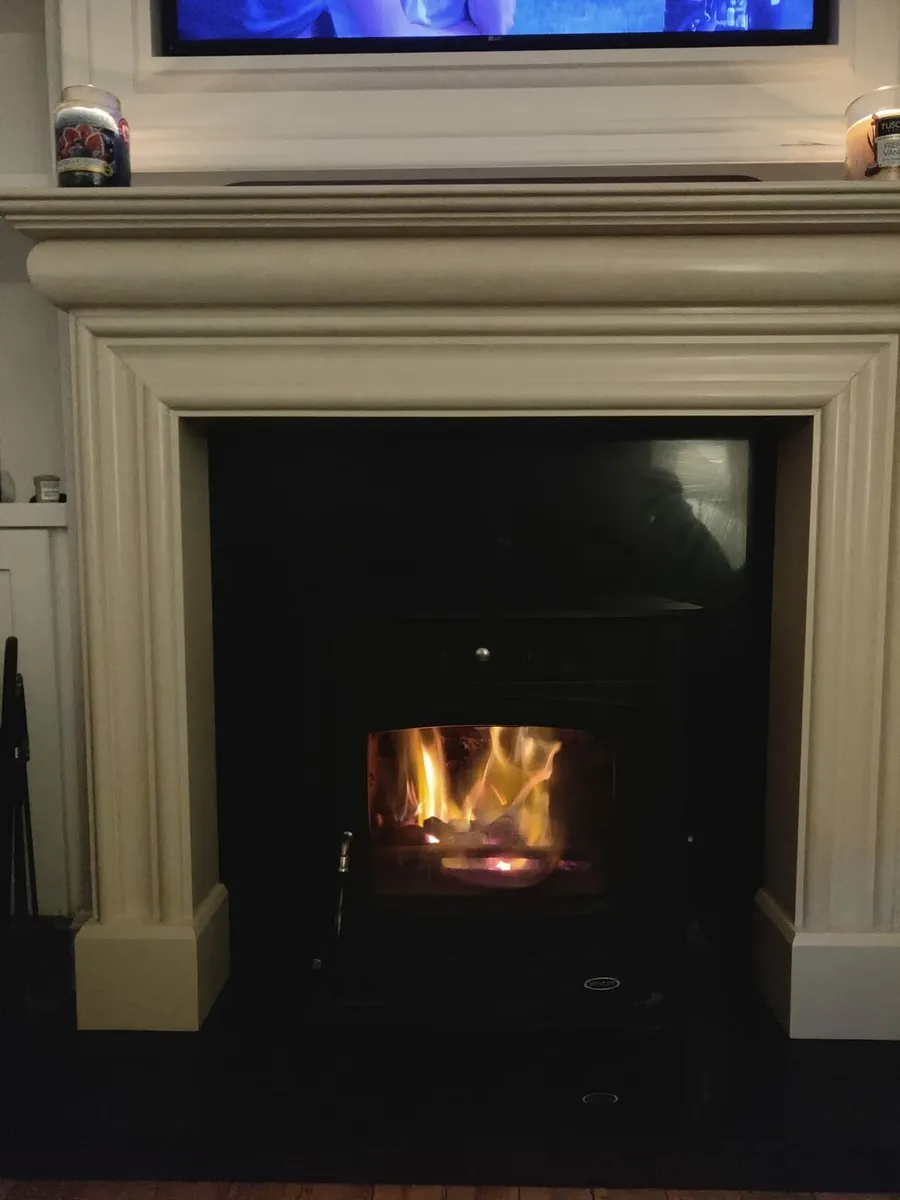 Stove fire surround and cabinets - Image 3