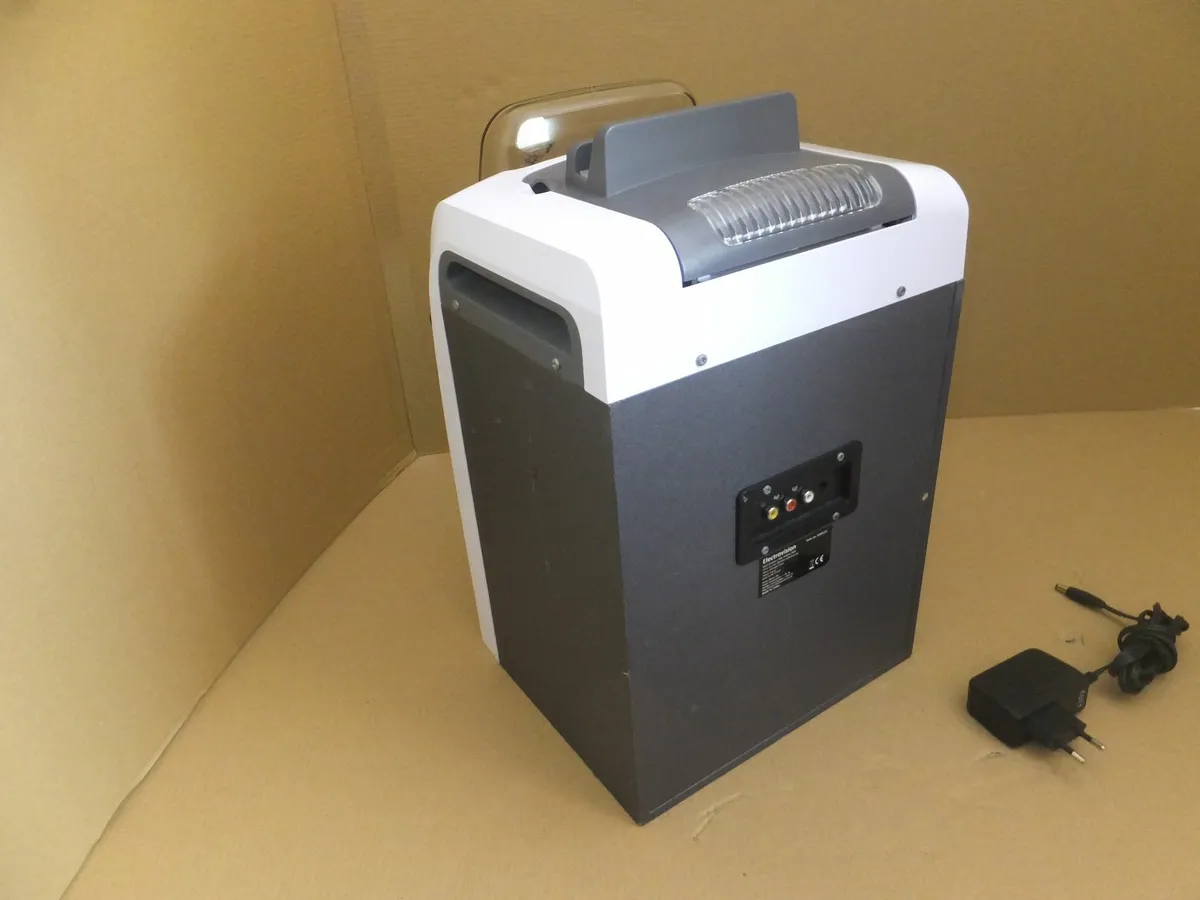 Bluetooth, USB, CD, line in , with water LED light - Image 3