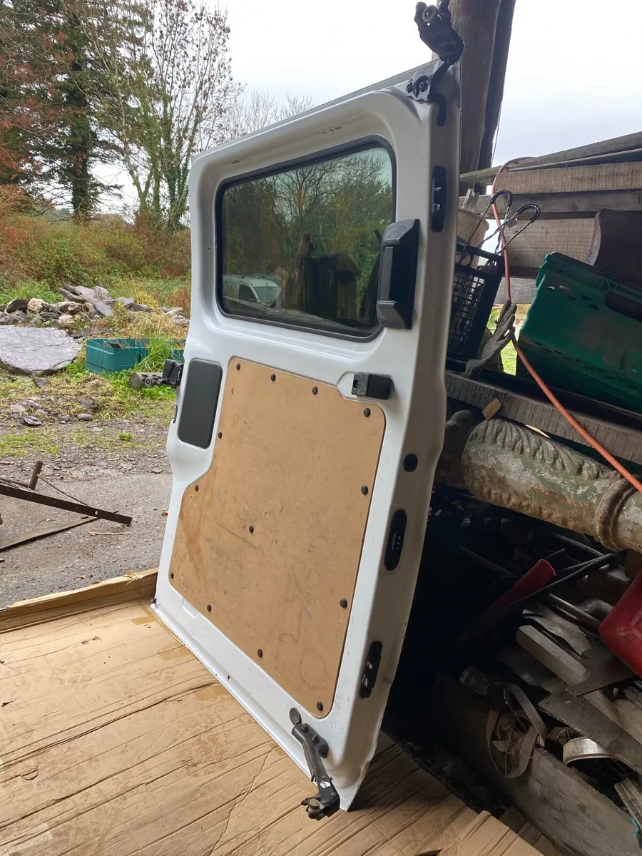 Ford Transit Custom crewcab door - Image 4