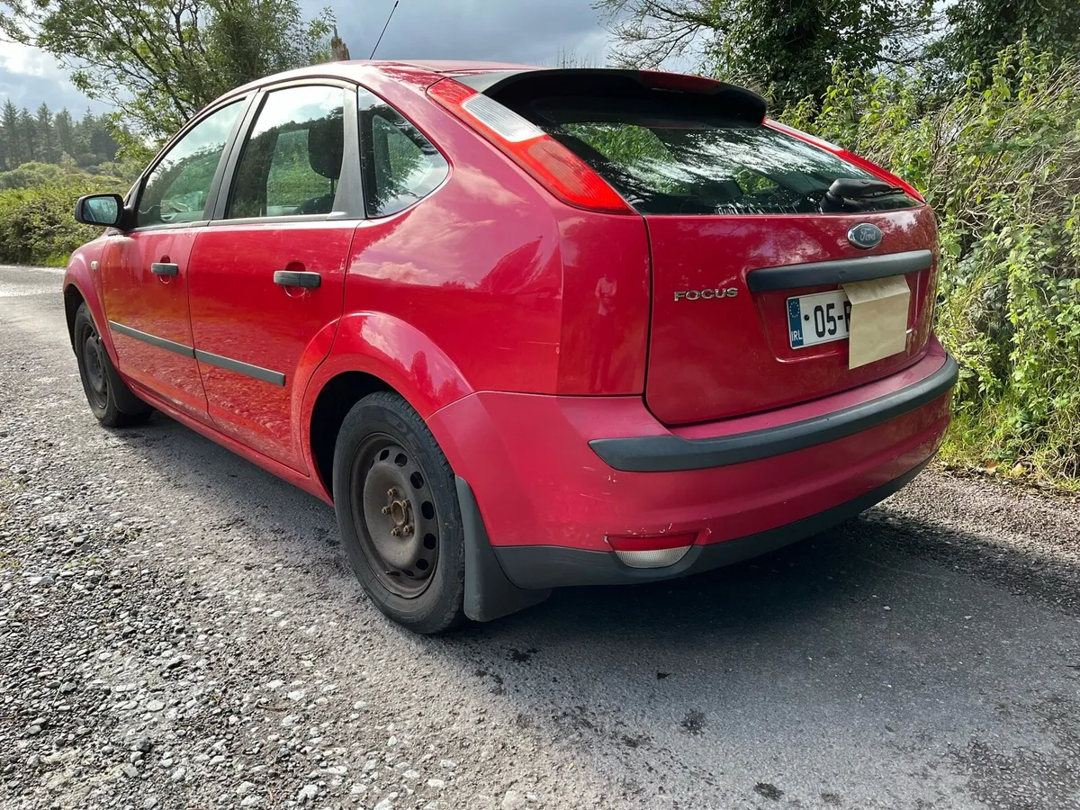 2005 Ford Focus - Image 3