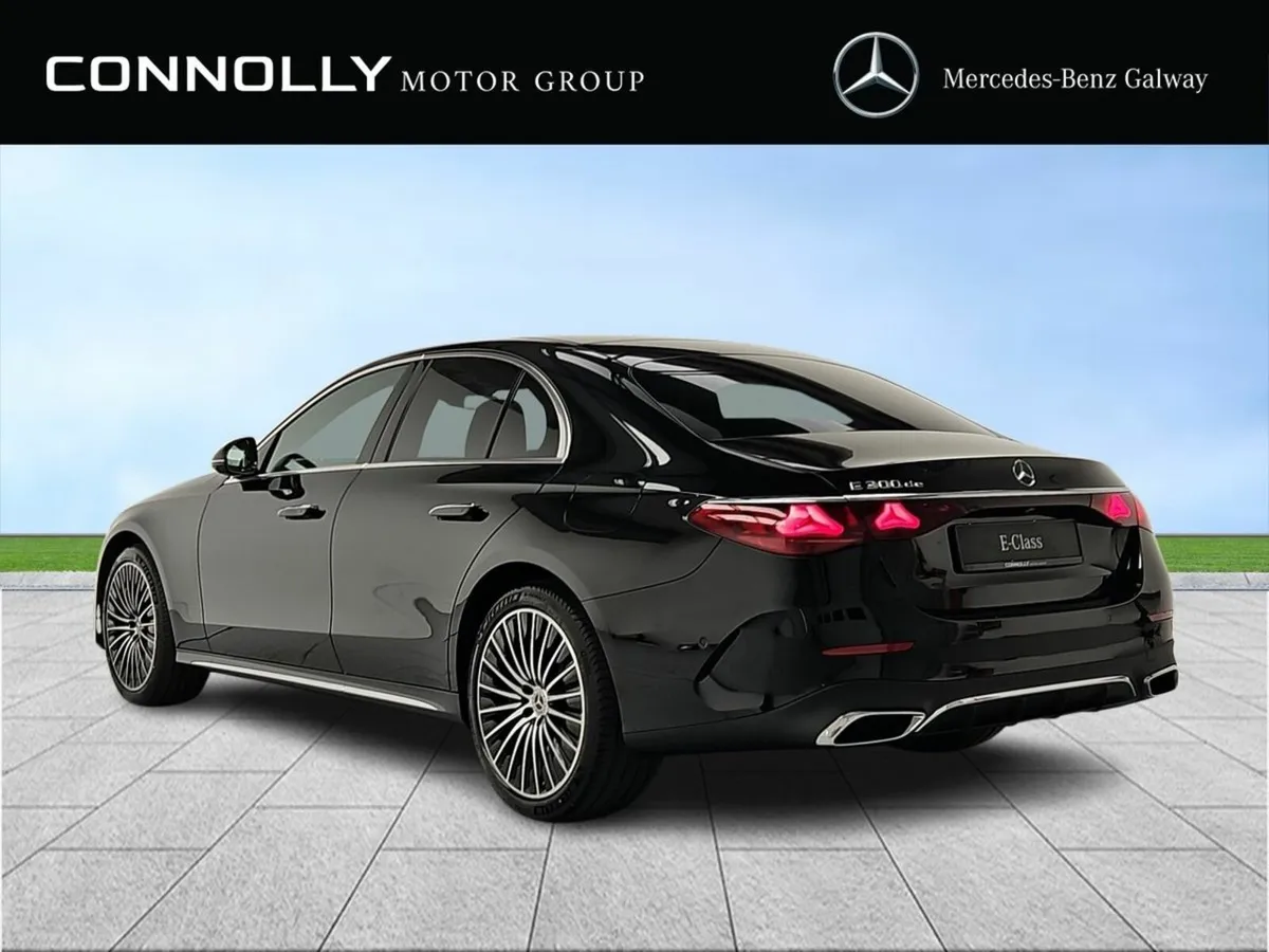 Mercedes-Benz E-Class E 300De AMG Line Plus *360 C - Image 4