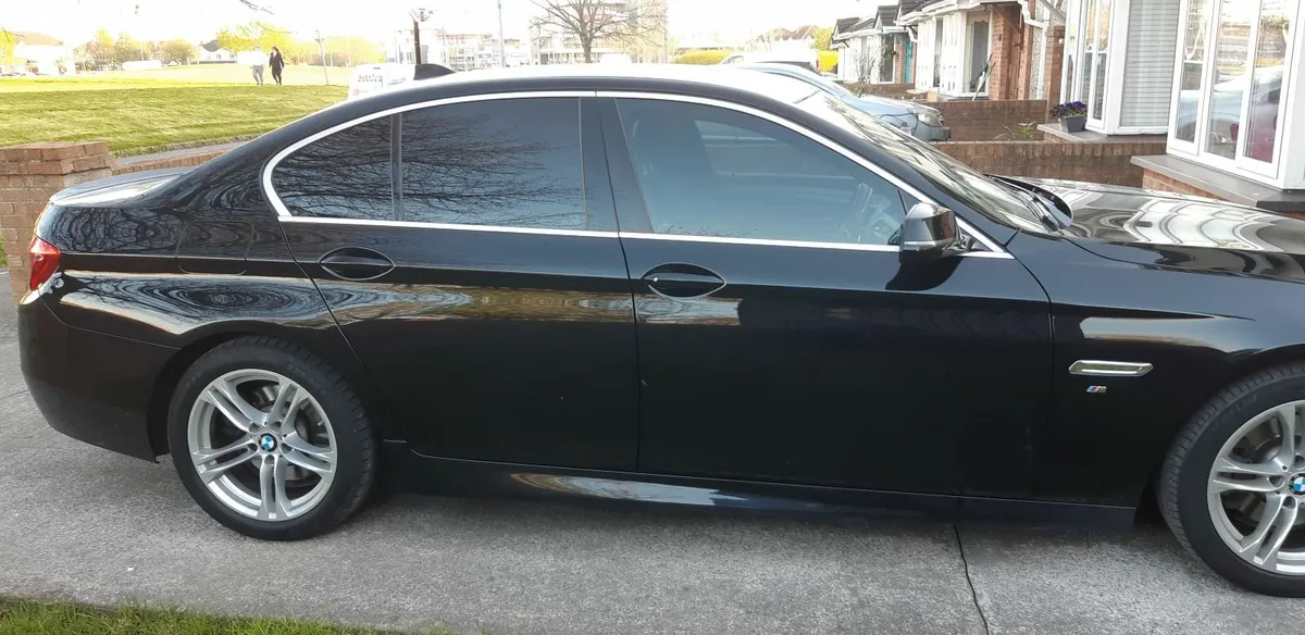 BMW 5-Series 2016 M Sport - Image 1