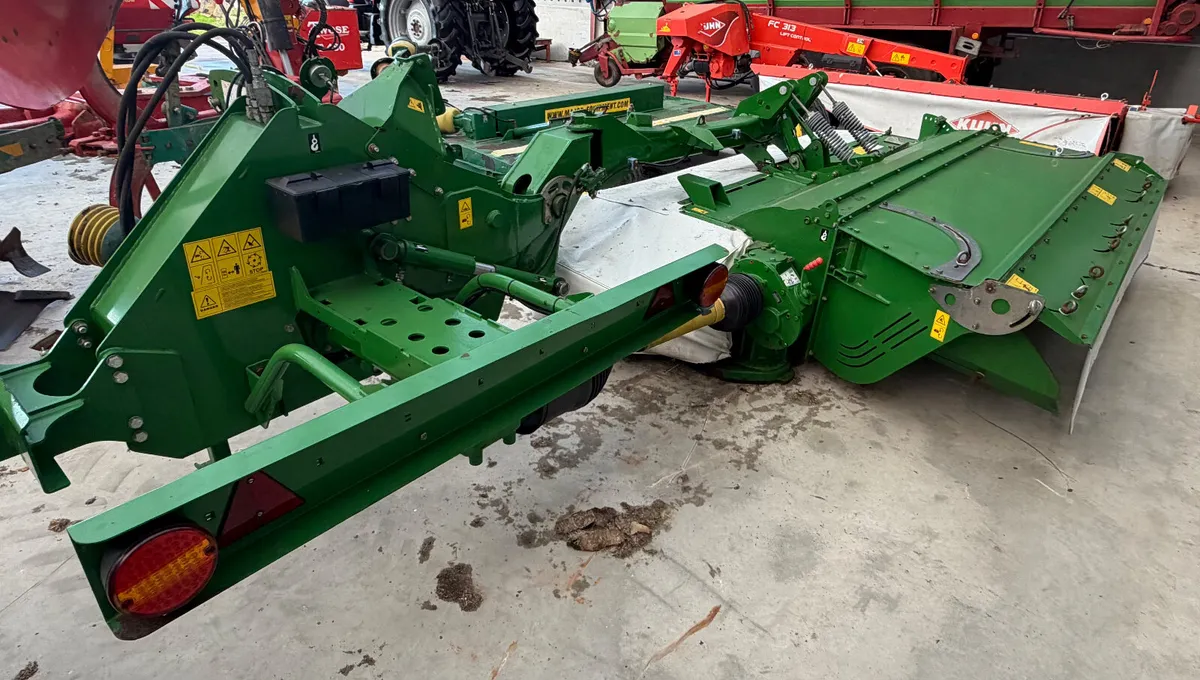 McHale R3100 mower - Image 2