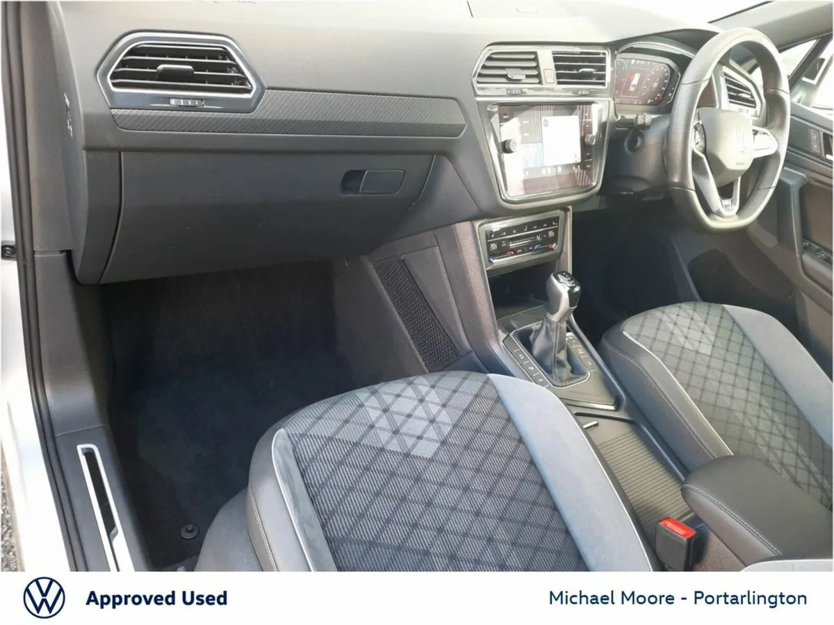 Volkswagen Tiguan TIGUAN R-LINE 2.0TDI DSG 150HP - Image 4
