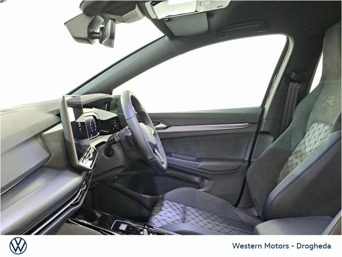 Volkswagen Golf Golf R-Line *AUTOMATIC* ORDER NOW - Image 4