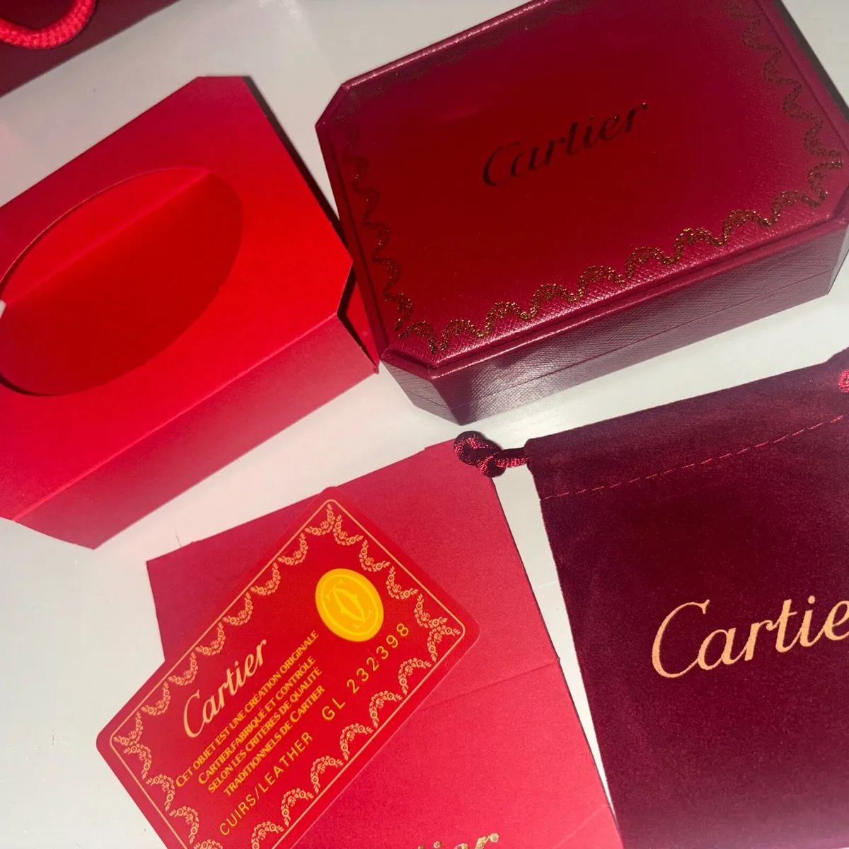 Cartier gold bracelet - Image 4