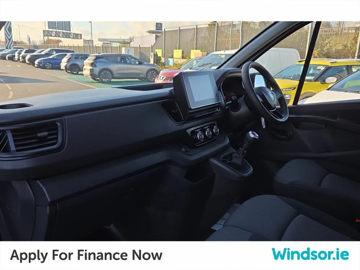 Renault Trafic LL30 BLUE DCI 130 BUSIN - Image 4