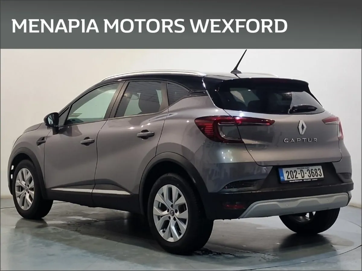 Renault Captur TCe 100 Iconic - Image 4