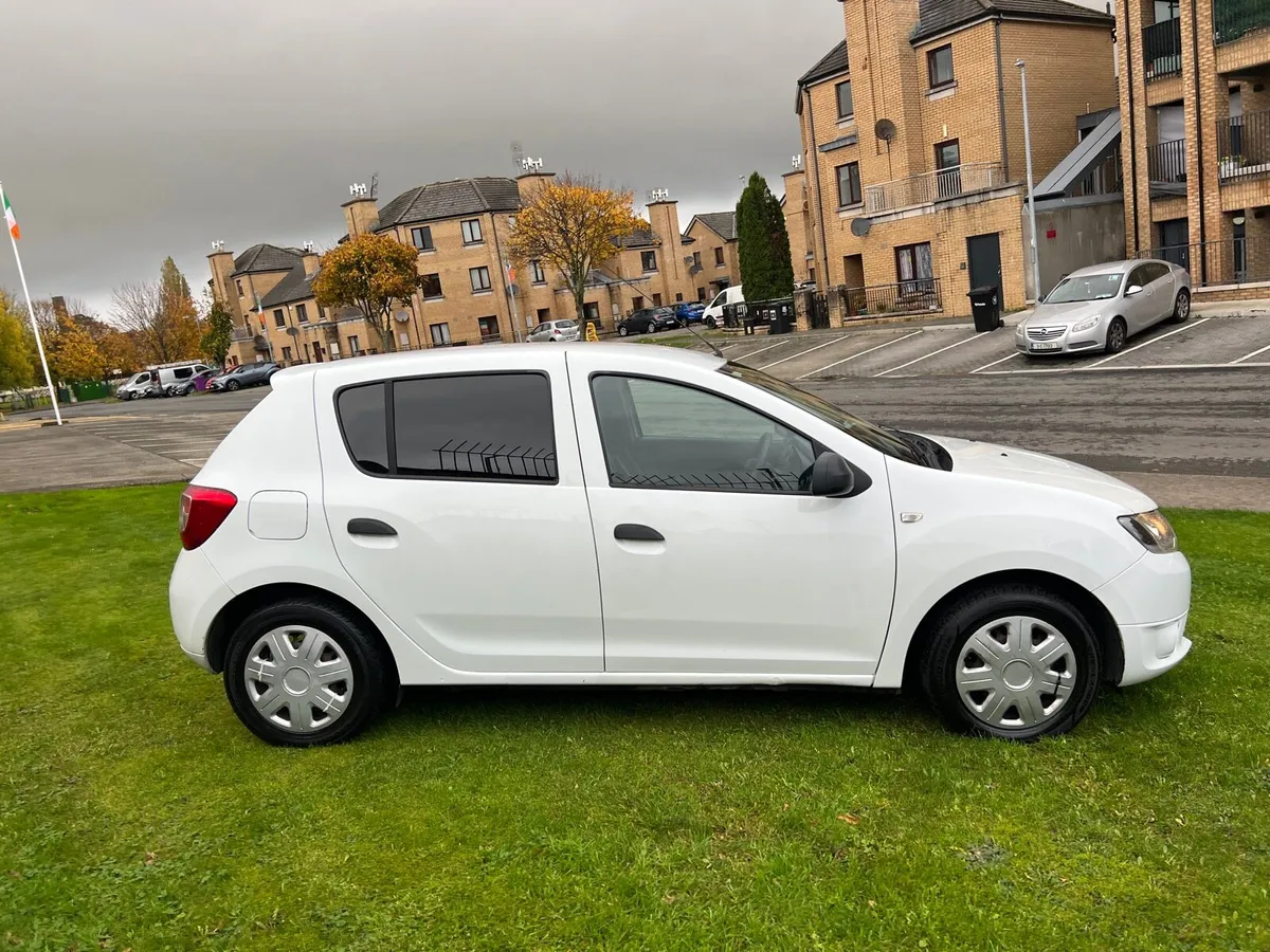 Dacia sandero 1.1 petrol Nct - Image 2