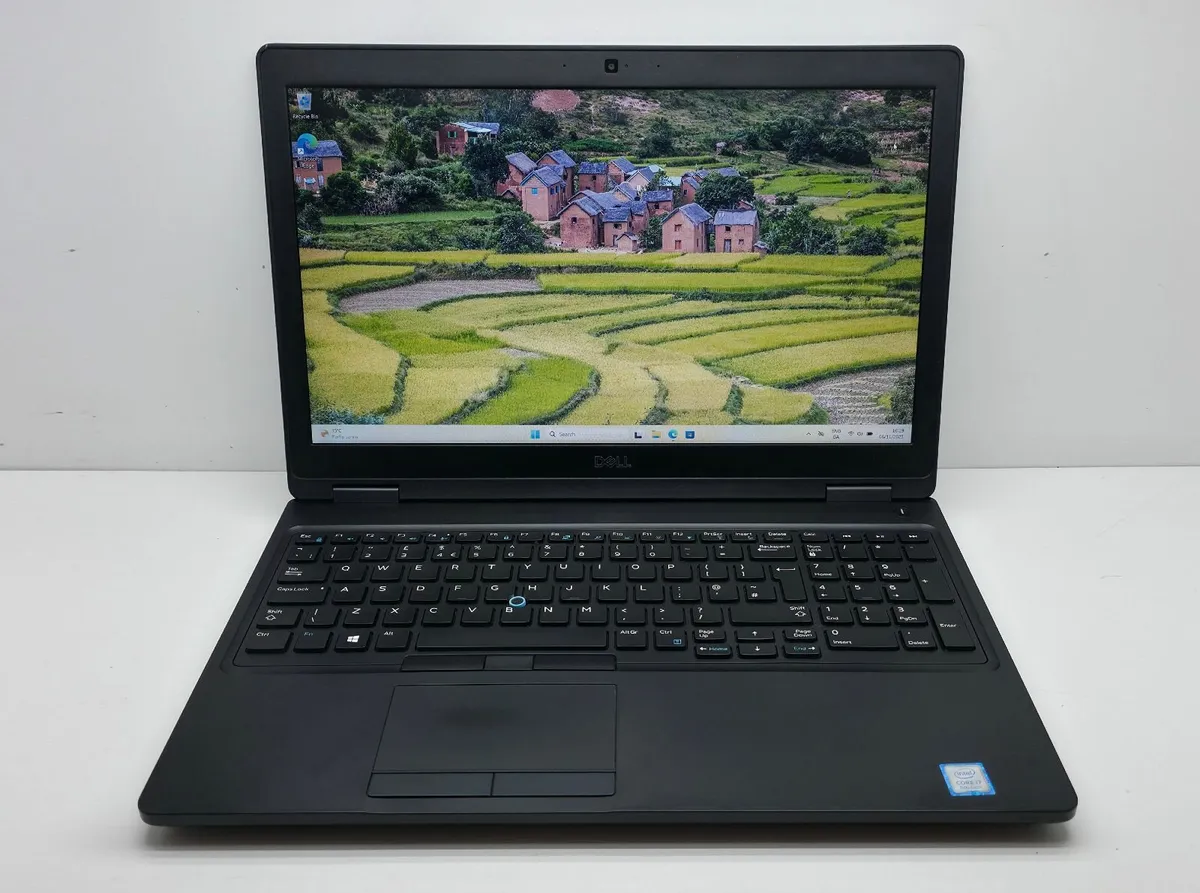 Dell Latitude 5580- i7(8gen)/16GB RAM/Win11 Laptop