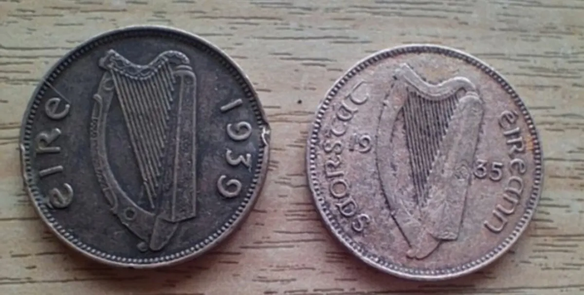 2 IRISH FARTHING COINS .1/4D..1935.& 1939... - Image 1